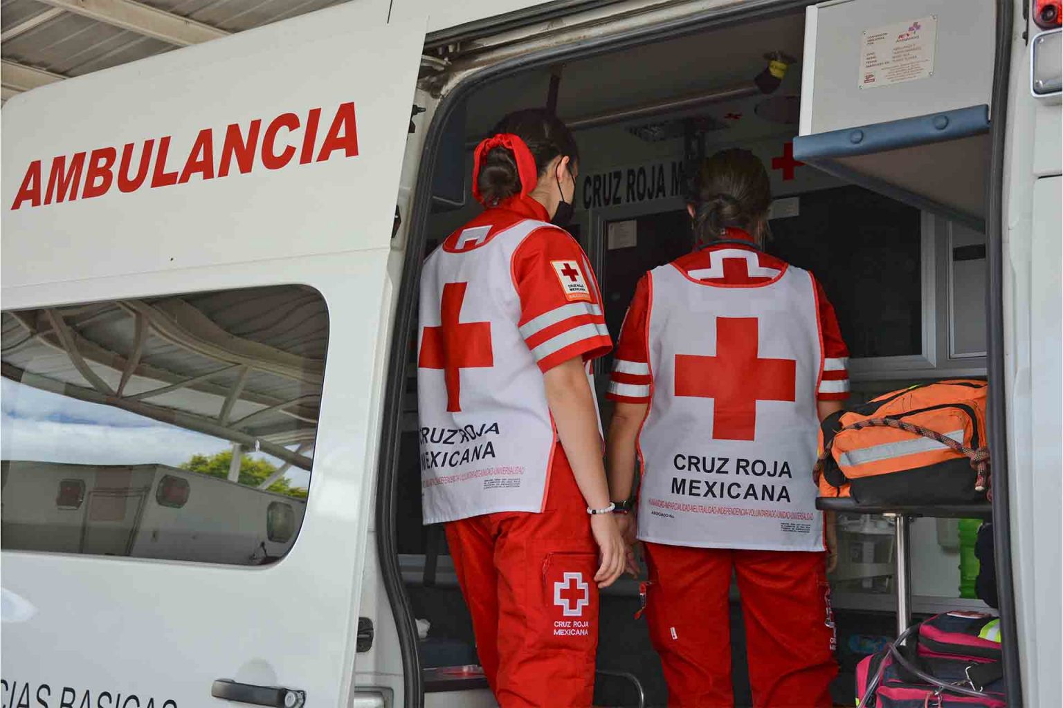 Cruz Roja Atiende En Ambulancia Hasta A Infectados En Un Solo D A