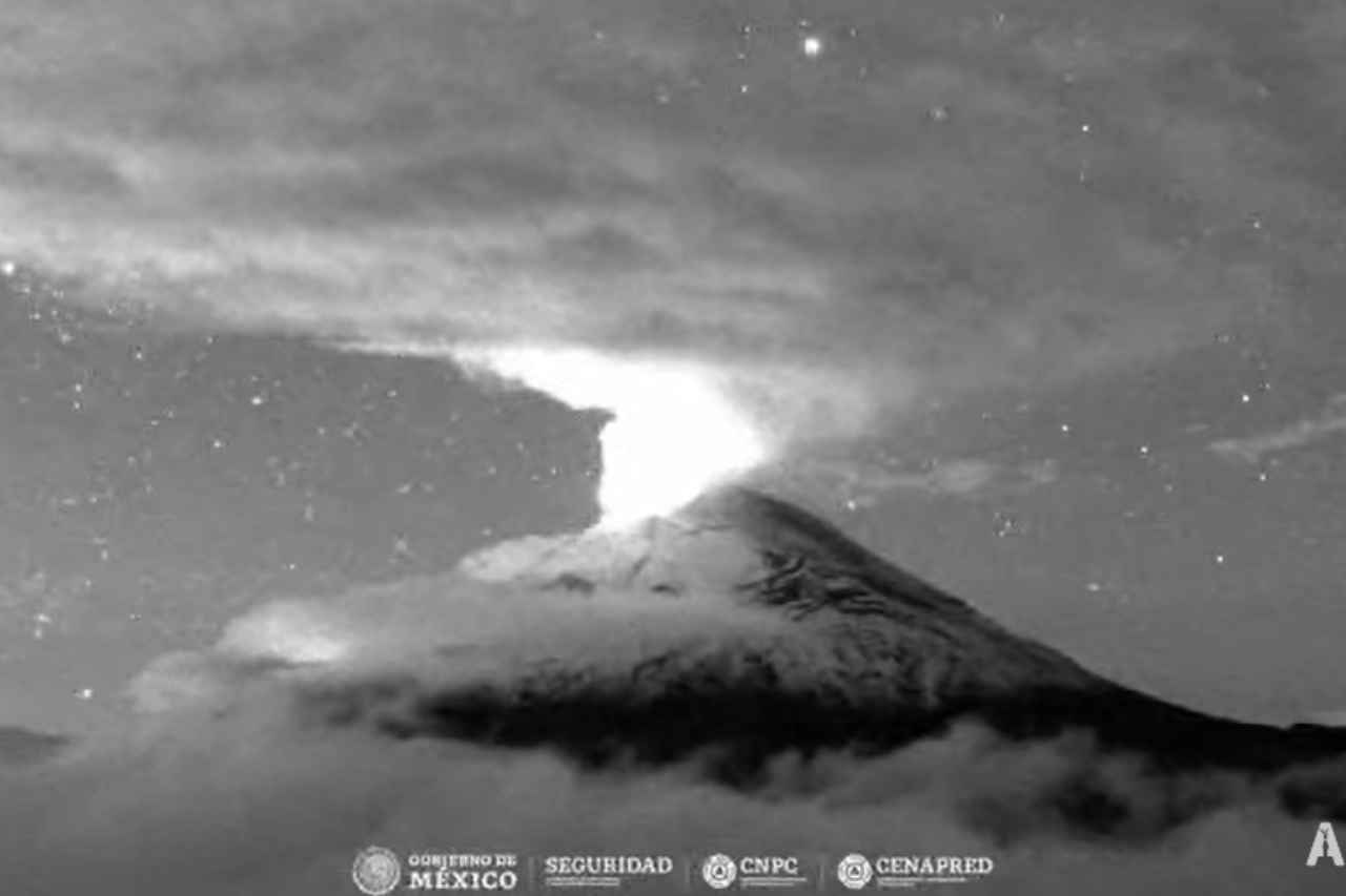 El Popocat Petl Present Dos Explosiones Esta Ma Ana