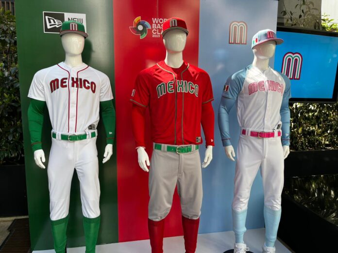 Presentan uniformes de la Selección Mexicana de Beisbol