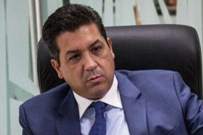 FGR busca reactivar orden de aprehensión contra García Cabeza de Vaca