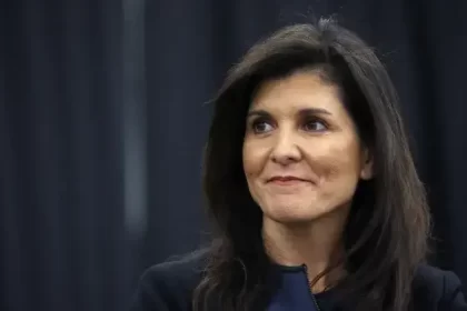 Nikki Haley pide apoyo para frenar a Trump en su último discurso desde Nuevo Hampshire