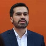 Álvarez Máynez plantea clausura de la refinería de Cadereyta
