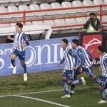 Con voltereta los Tuzos vencen a los Zorros