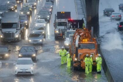 Tormenta inusual amenaza a California