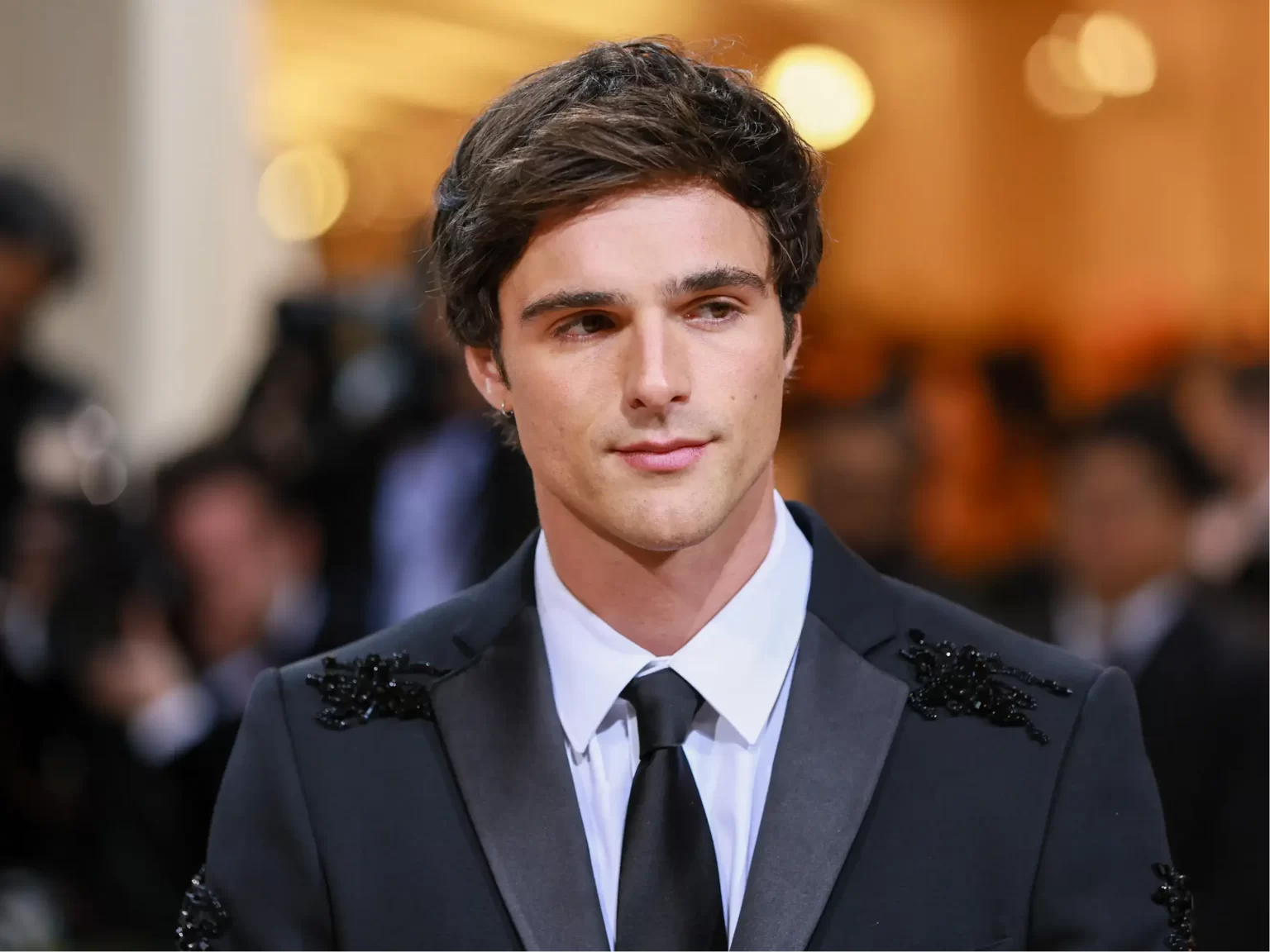 Jacob Elordi es investigado en Australia por agresión