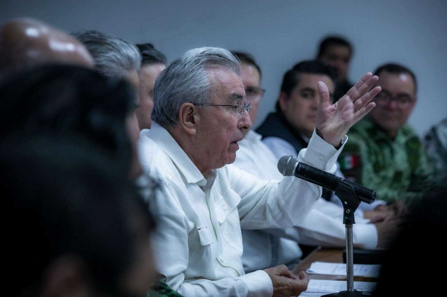 Gobernador de Sinaloa ofrece incrementar el número de policías