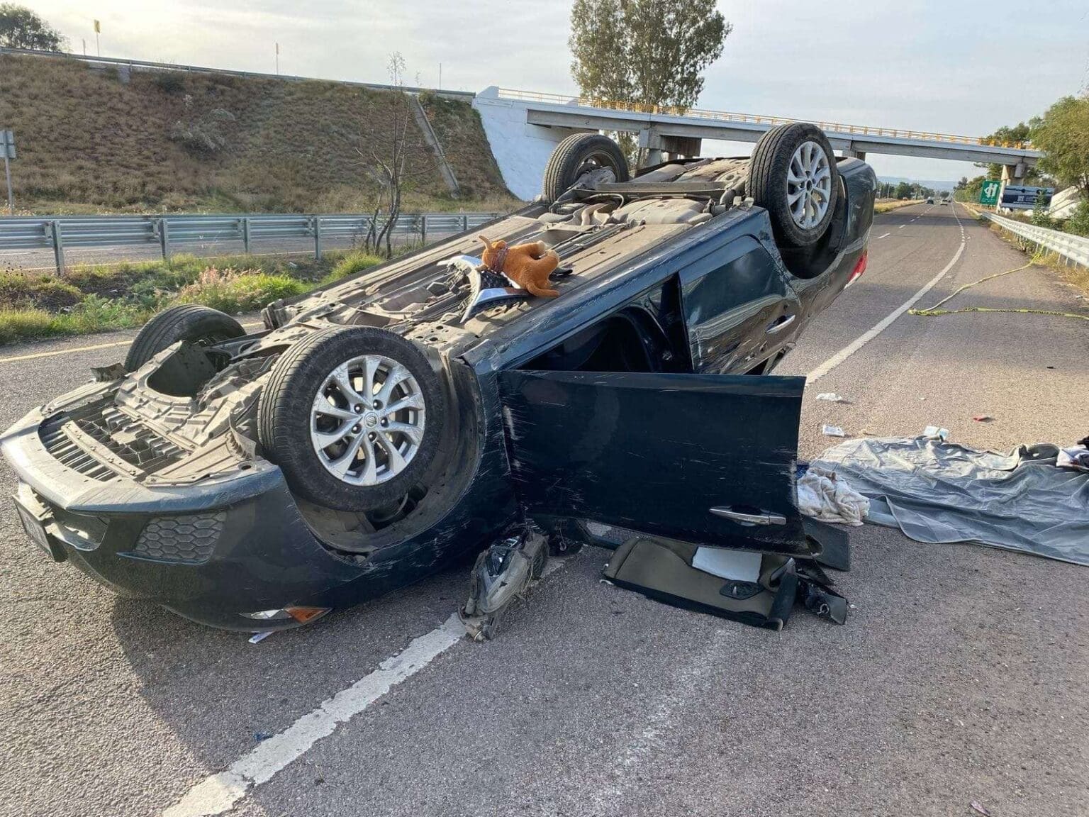 Tres personas residentes de Fresnillo, Zacatecas se accidentaron en Aguascalientes