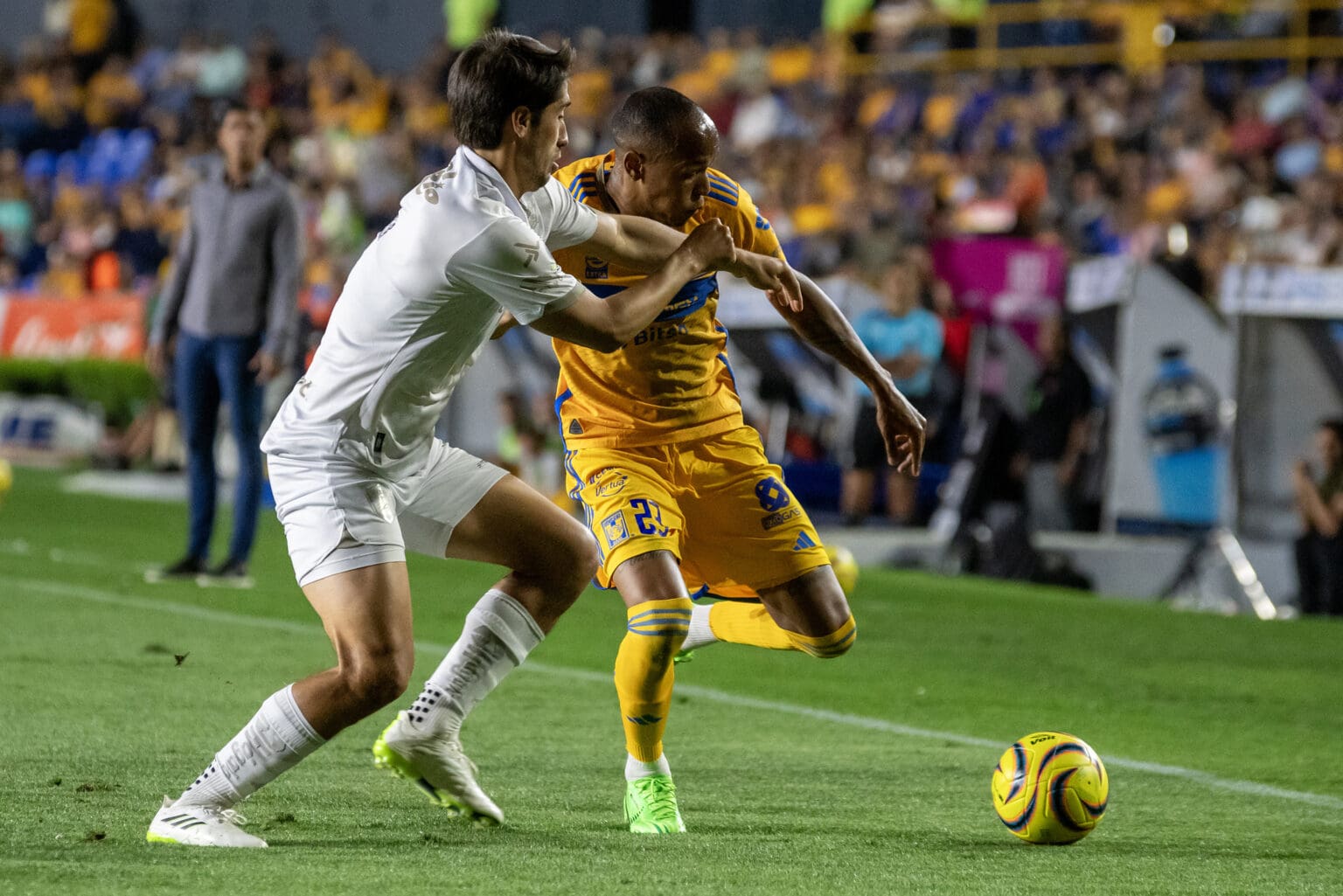 Tigres sufre, pero gana en casa 1-0 a los Bravos de Juárez