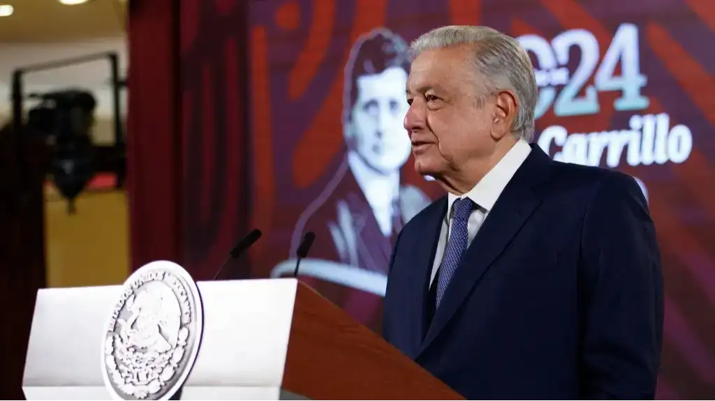 AMLO arremete contra YouTube: "Es prepotente y en decadencia", afirma