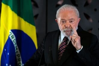 Lula recibe a la FIFA y afirma que Brasil está capacitado para albergar el Mundial de 2027