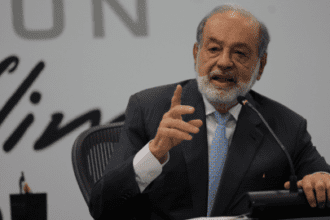 Carlos Slim afirma que Telmex ya no es negocio