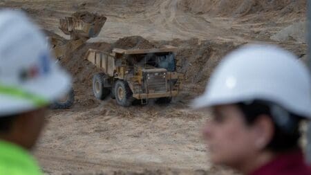 Mineros advierten riesgo a competitividad si se aprueban las reformas de López Obrador