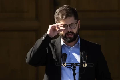 Gabriel Boric destaca apoyo de México ante emergencia por incendios