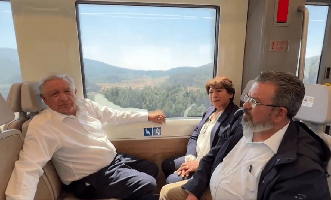 AMLO realiza viaje de prueba en el tren México-Toluca