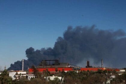 Controlan en 90% incendio en San Nicolás de los Garza en NL