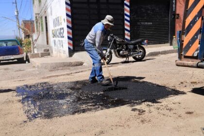 Inicia Municipio trabajos intensivos de bacheo