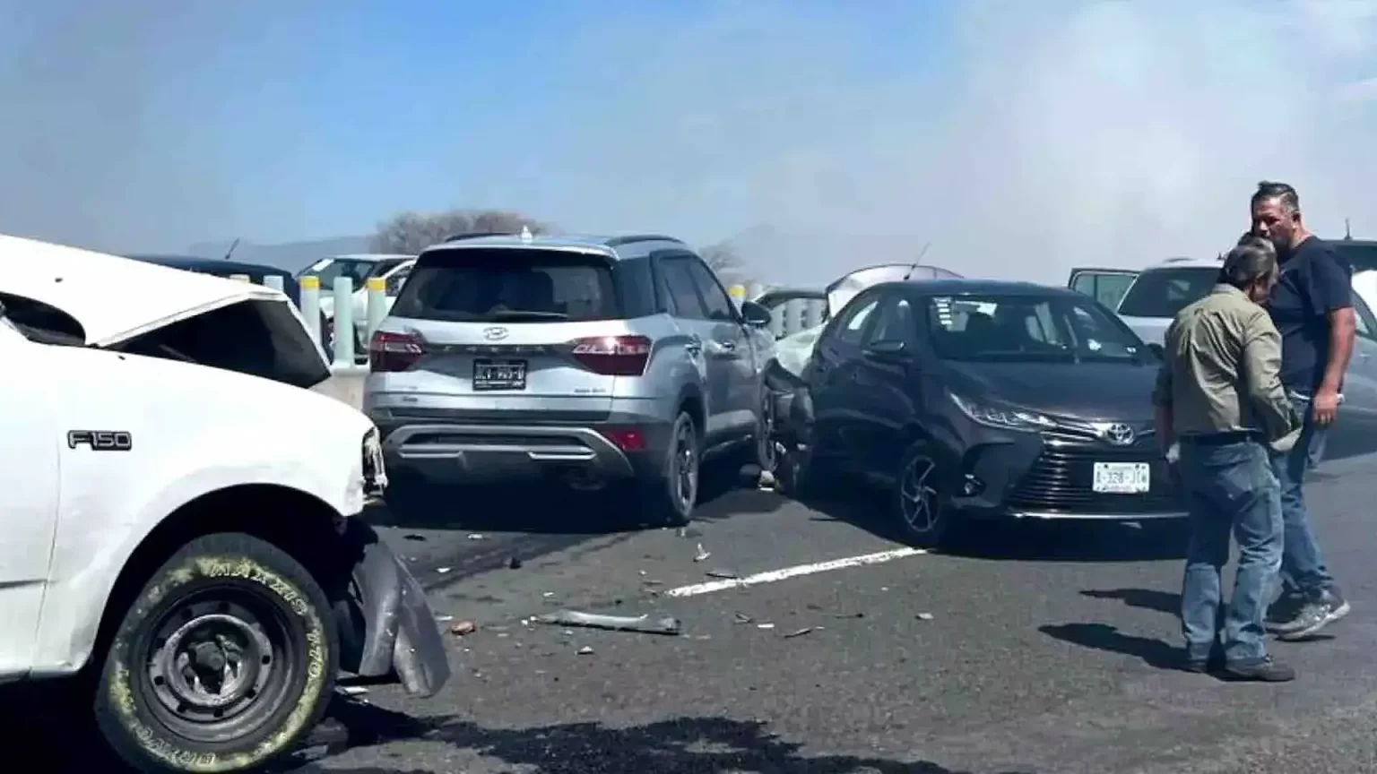 Se registra choque en autopista Toluca-Naucalpan