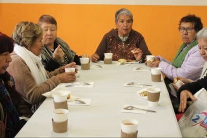 Entrega IAPAM 82 mil raciones de comida