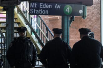 Identifican a mexicano que falleció durante tiroteo en el metro de Nueva York