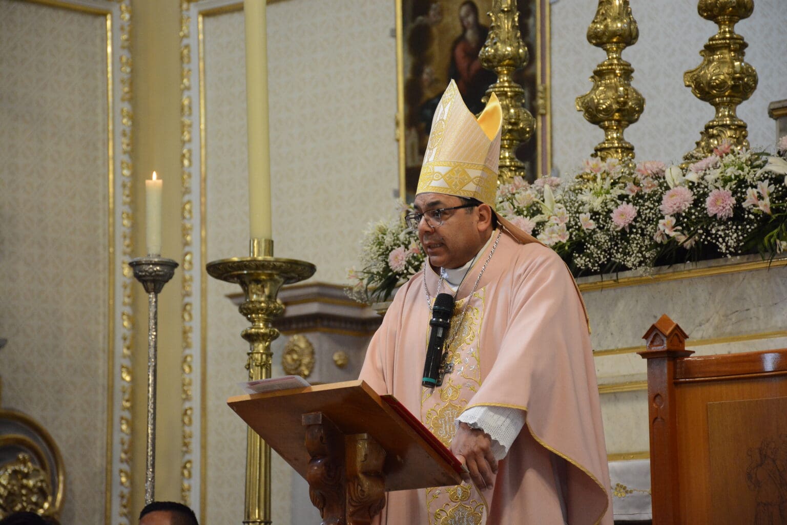 Gran reto de la Iglesia acercar a los jóvenes a Dios