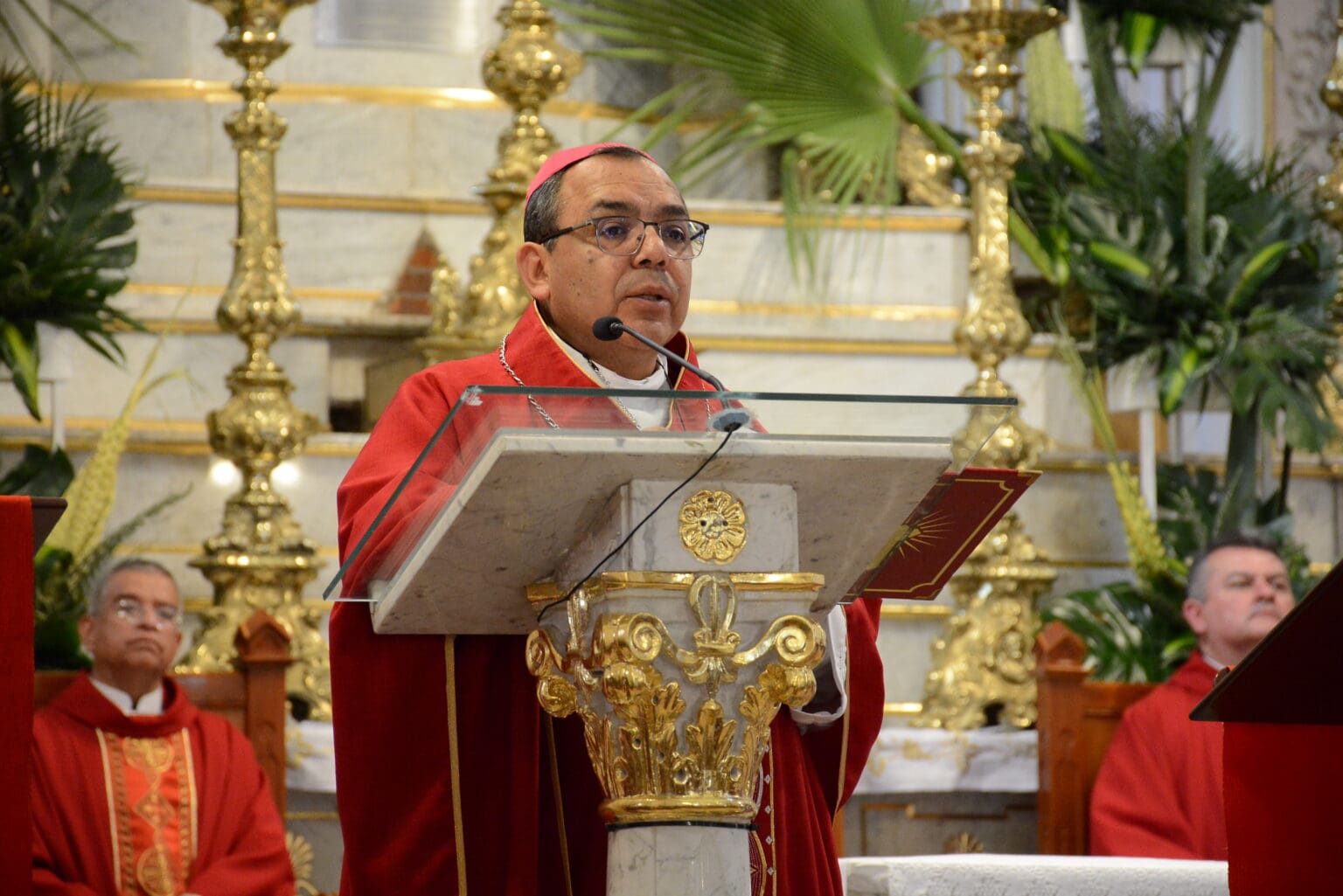 México necesita un cambio en lo político: Obispo