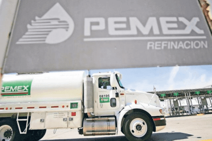 Pemex destina 19% más recursos a comunidades petroleras