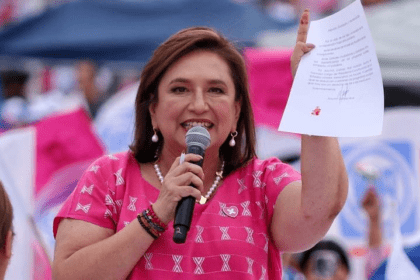 Xóchitl Gálvez se compromete con madres buscadoras