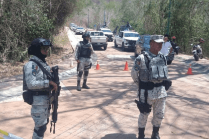 Elementos de la GN toman campo de golf de Salinas Pliego en Huatulco