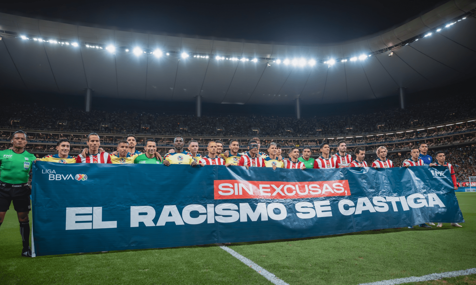 América y Chivas lanzan mensaje contra el racismo