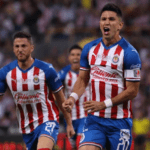 Revelan que Televisa está molesta con Chivas por oferta de Amazon