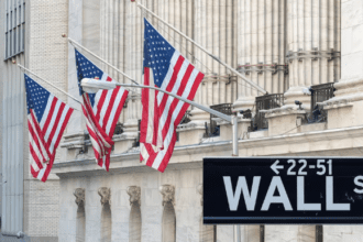 Wall Street cierra en verde y el Dow Jones sube un 0,83 %