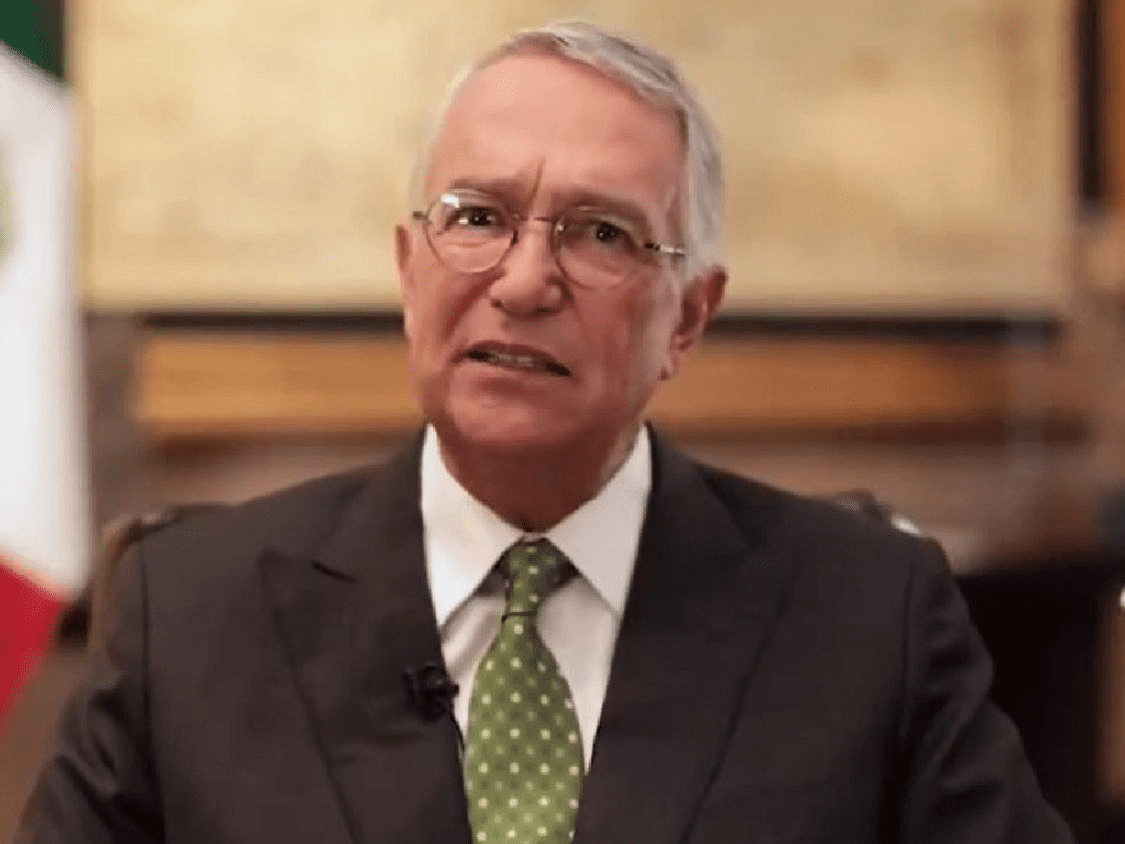 Ricardo Salinas responde a López Obrador por tema de SAT