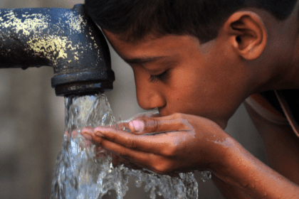 Llama CNDH a garantizar el derecho de acceso al agua