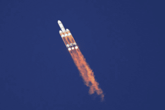 El cohete Delta IV Heavy enviará desde Florida un satélite espía de Estados Unidos