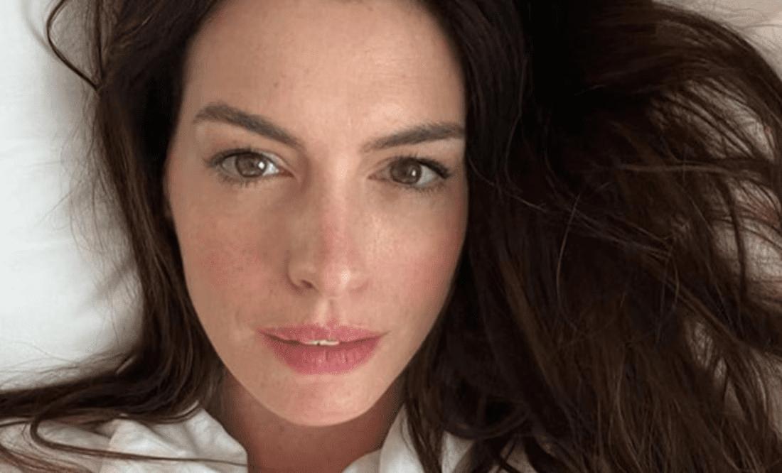 Anne Hathaway experimentó un aborto espontáneo en escena