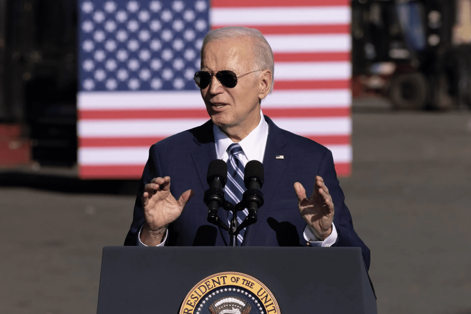 Manifestantes interrumpen a Biden y él les da la razón: "Necesitamos más atención a Gaza"