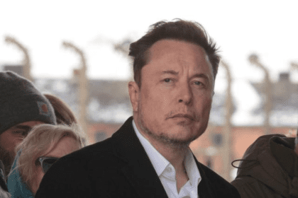 Exejecutivos de Twitter denuncian a Musk por no pago de indemnizaciones