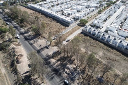 Piden tomar precauciones por cierre de acceso a la Av. Haciendas de Santa Mónica