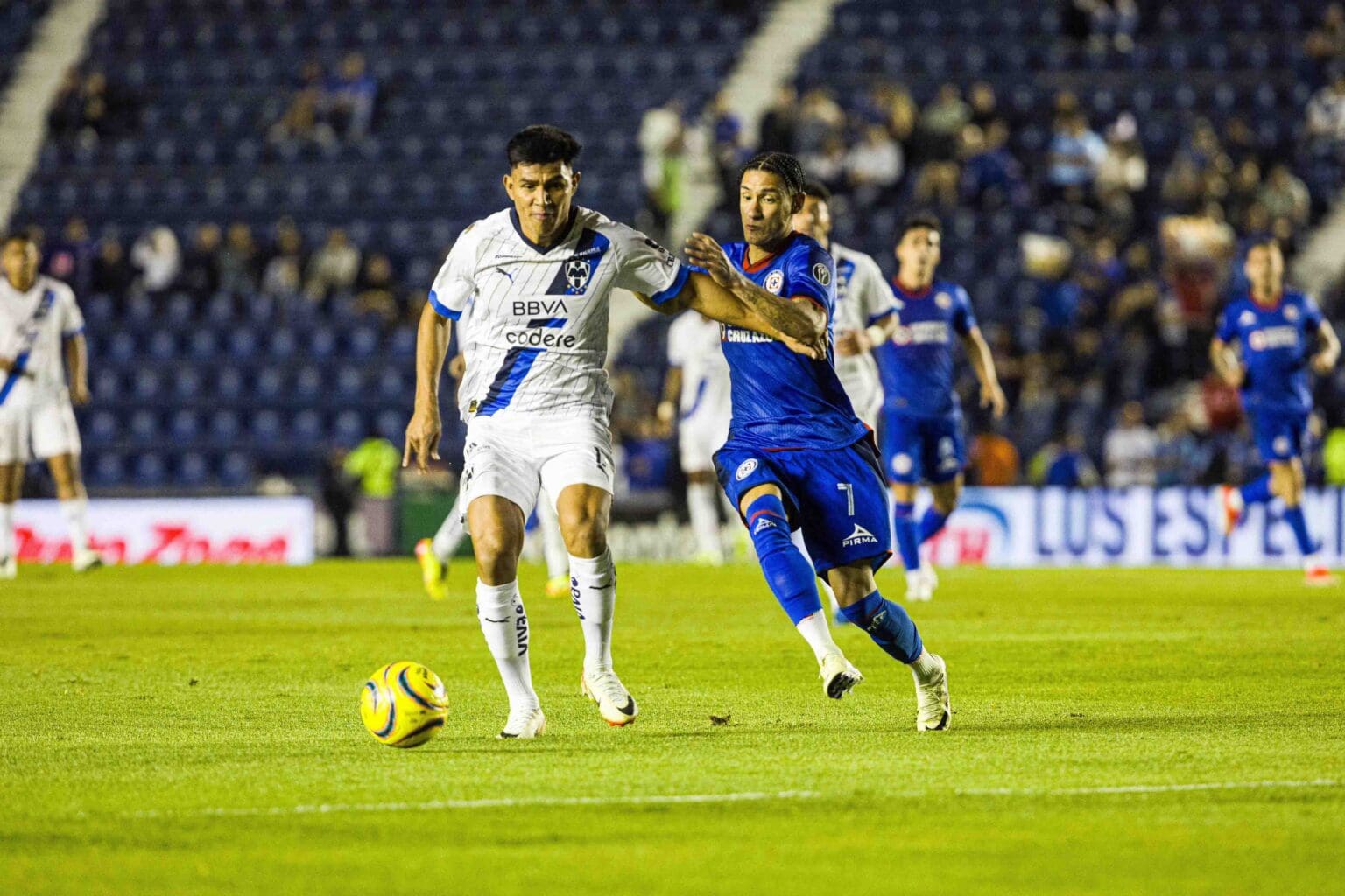 Doblete de Antuna da triunfo Cruz Azul