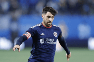 Carles Gil lanza contundente advertencia al América: "Van a sufrir"