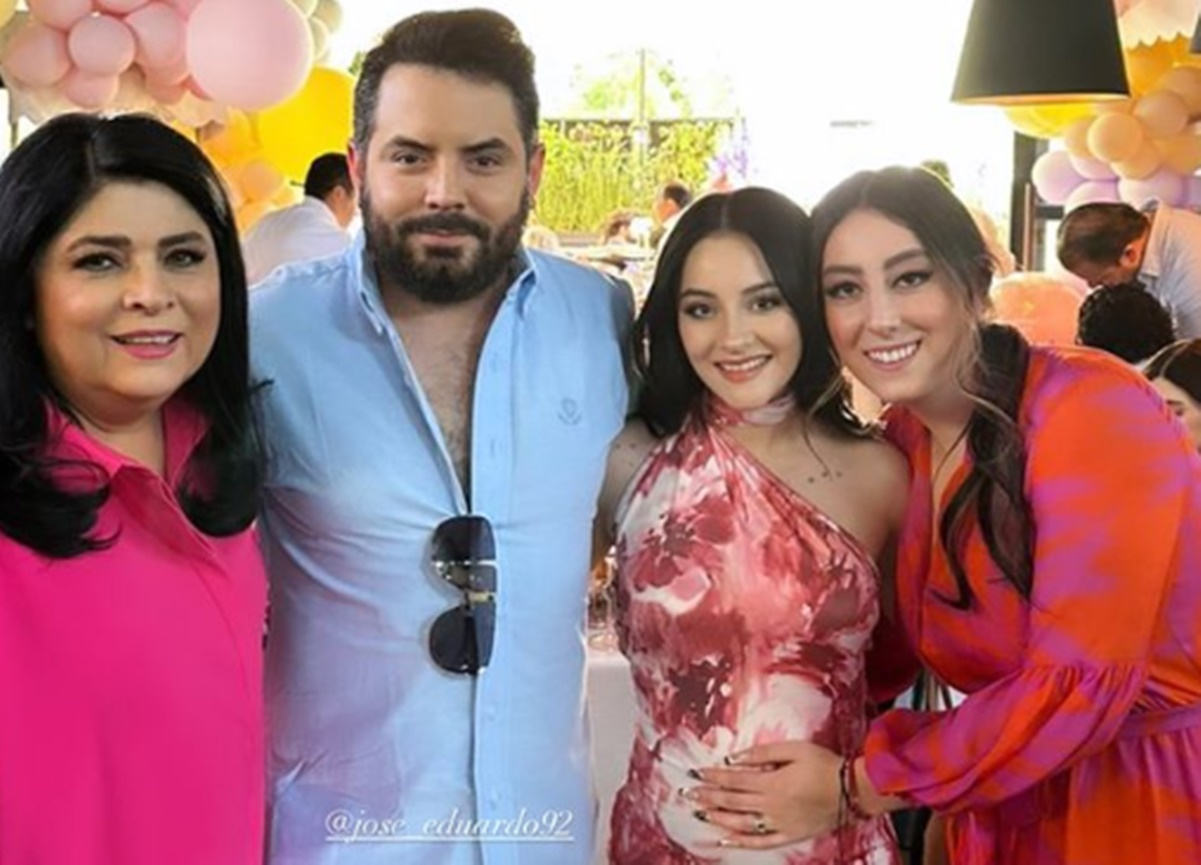 Victoria Ruffo asiste a segundo baby shower de Tessa