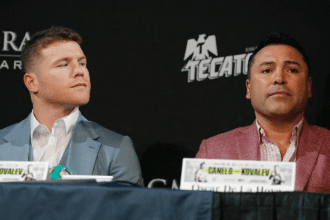 "Canelo" Álvarez mantiene el enfrentamiento con Óscar de la Hoya