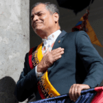 Rafael Correa dice que consulta en Ecuador fue una victoria del pueblo y un freno a Noboa