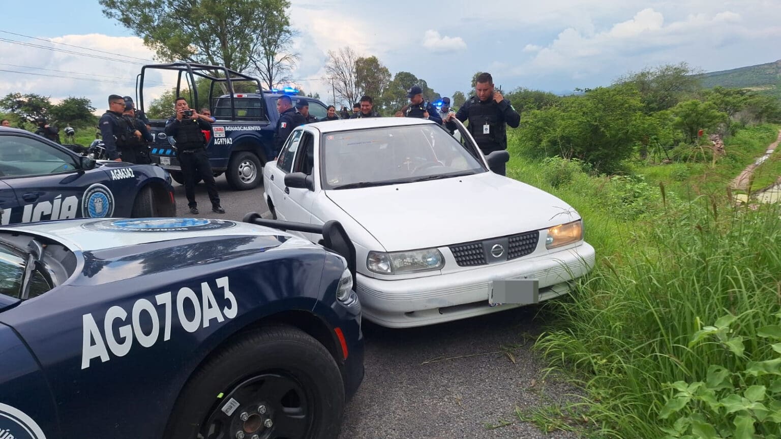 Detenido por Auto Robado. Foto: Especial.