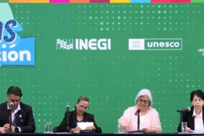 INEGI y UNESCO crean el portal para fortalecer la educación entre los estudiantes jóvenes con información estadística.